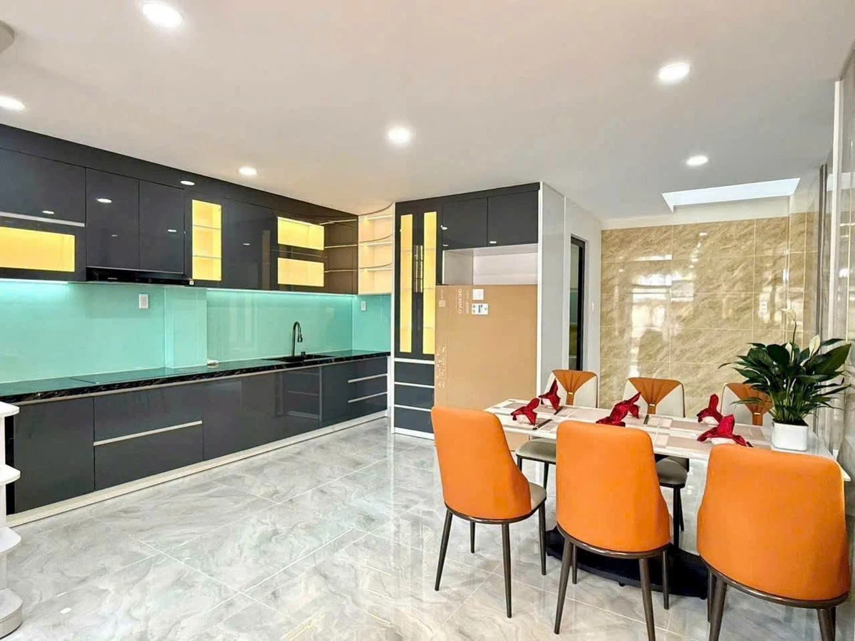 Bán nhà mặt tiền kinh doanh 87,6m2, 3PN 4WC gần Ngã tư Miếu Ông Cù giá 4,7 tỷ - Ảnh thu nhỏ 5