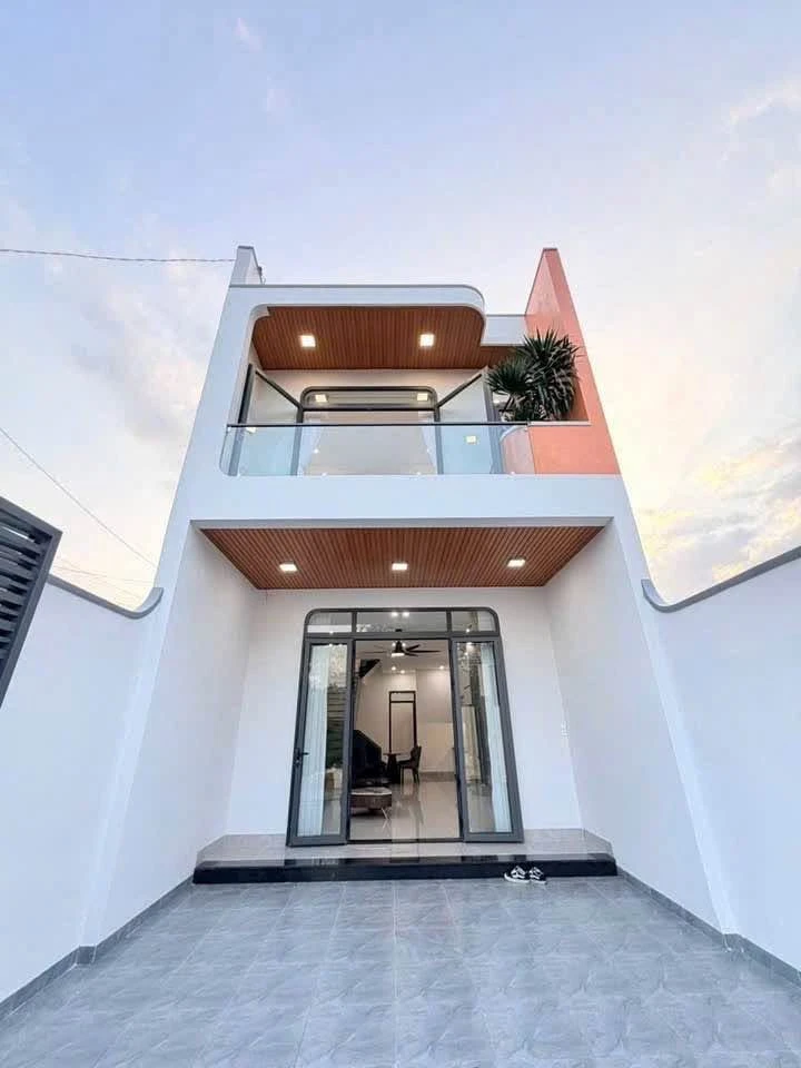 Bán nhà hẻm Mai Thị Lự 100m² 3 phòng 3,85 tỷ - Ảnh 1
