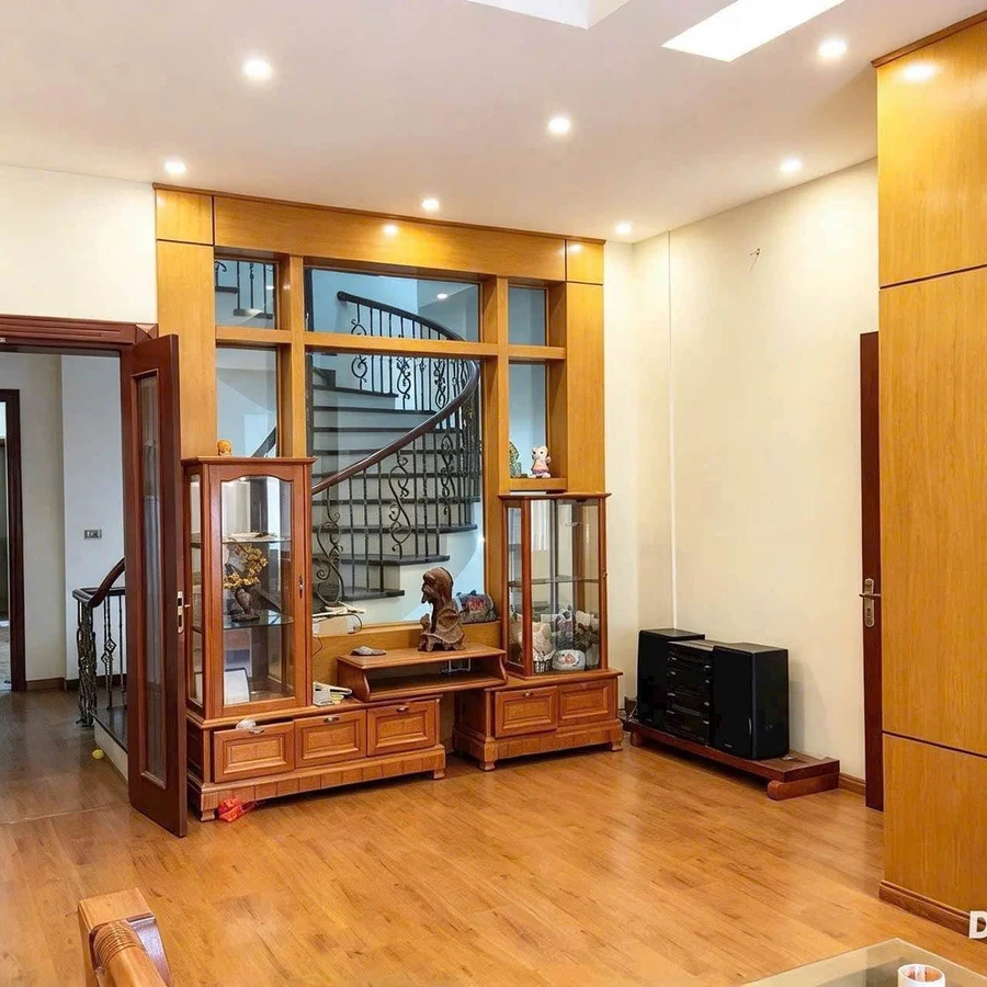 Bán nhà 4 tầng mặt tiền 90m² Thanh Hóa gần công viên - Ảnh thu nhỏ 3