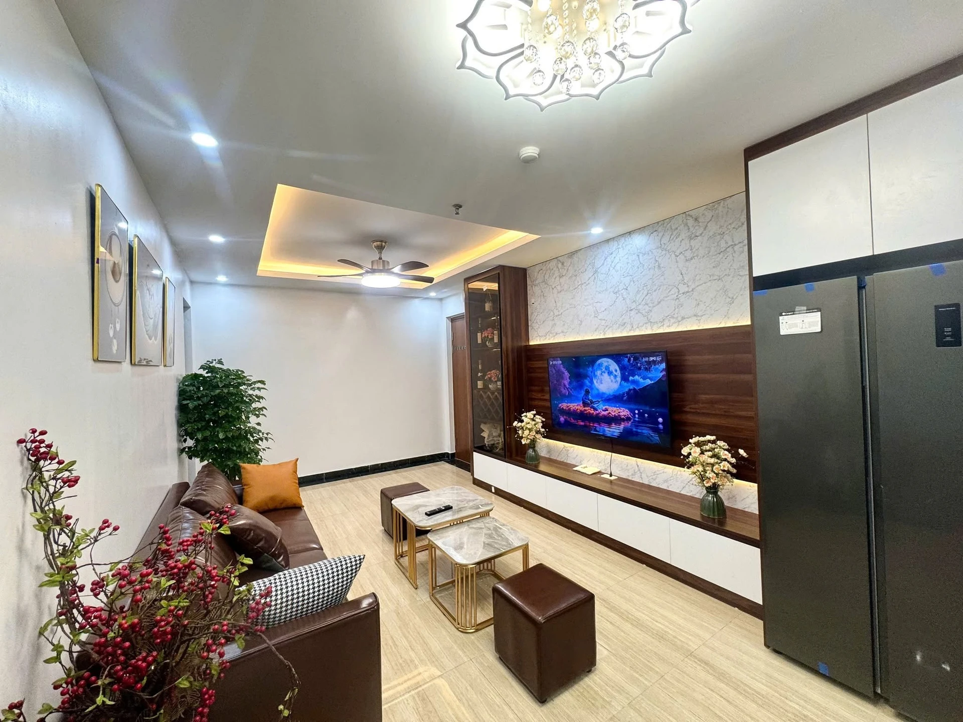Bán căn hộ cao cấp Sài Gòn Sky 63m² 2PN, Quận 1 - Ảnh 1