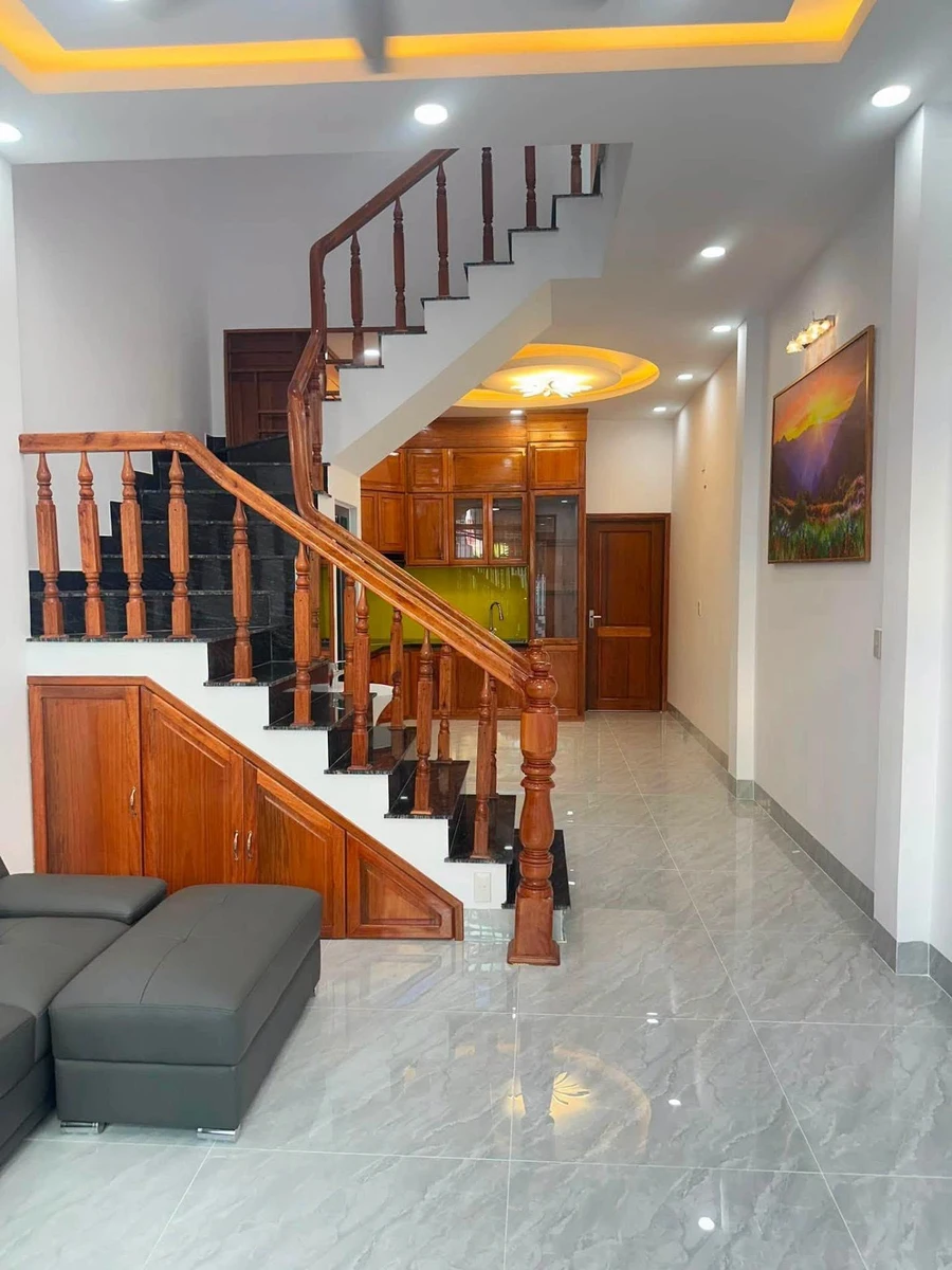 Bán nhà 3 tầng, 4PN, 190m² tại Nha Trang - Ảnh thu nhỏ 2