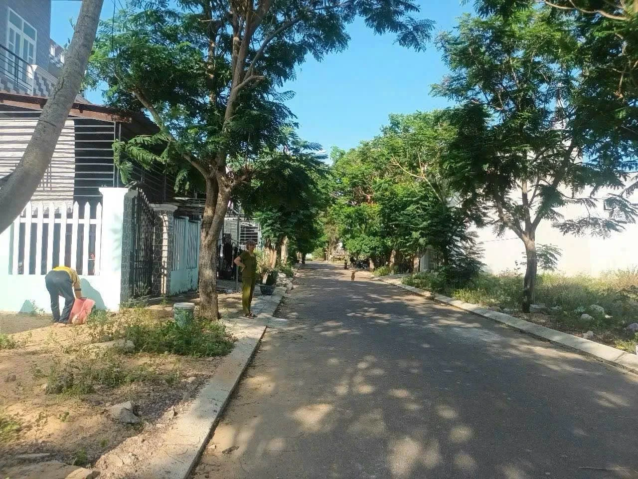 Bán lô đất 150m2 Phường Quy Nhơn Đông, giá 1 tỷ 600 triệu - Ảnh 1