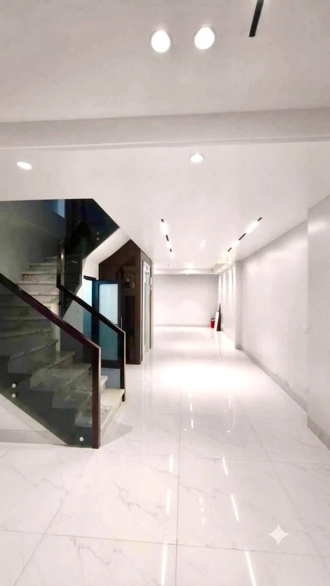 Bán nhà mặt phố Văn Quán 80m² 6 tầng thang máy - Ảnh thu nhỏ 2