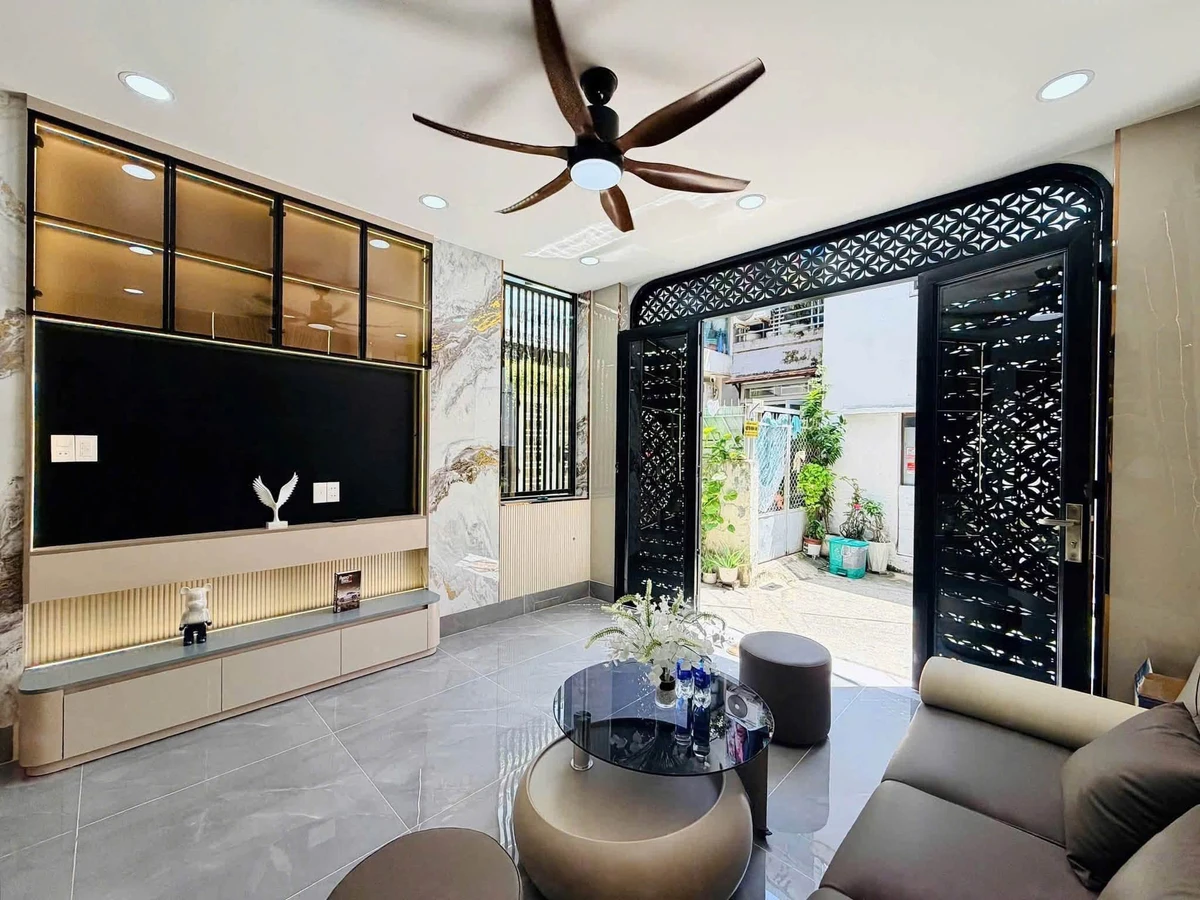 Bán nhà 2 mặt hẻm 4x10m, 3PN, Đường số 8, Phường 11, Gò Vấp, giá 5,35 tỷ - Ảnh thu nhỏ 3