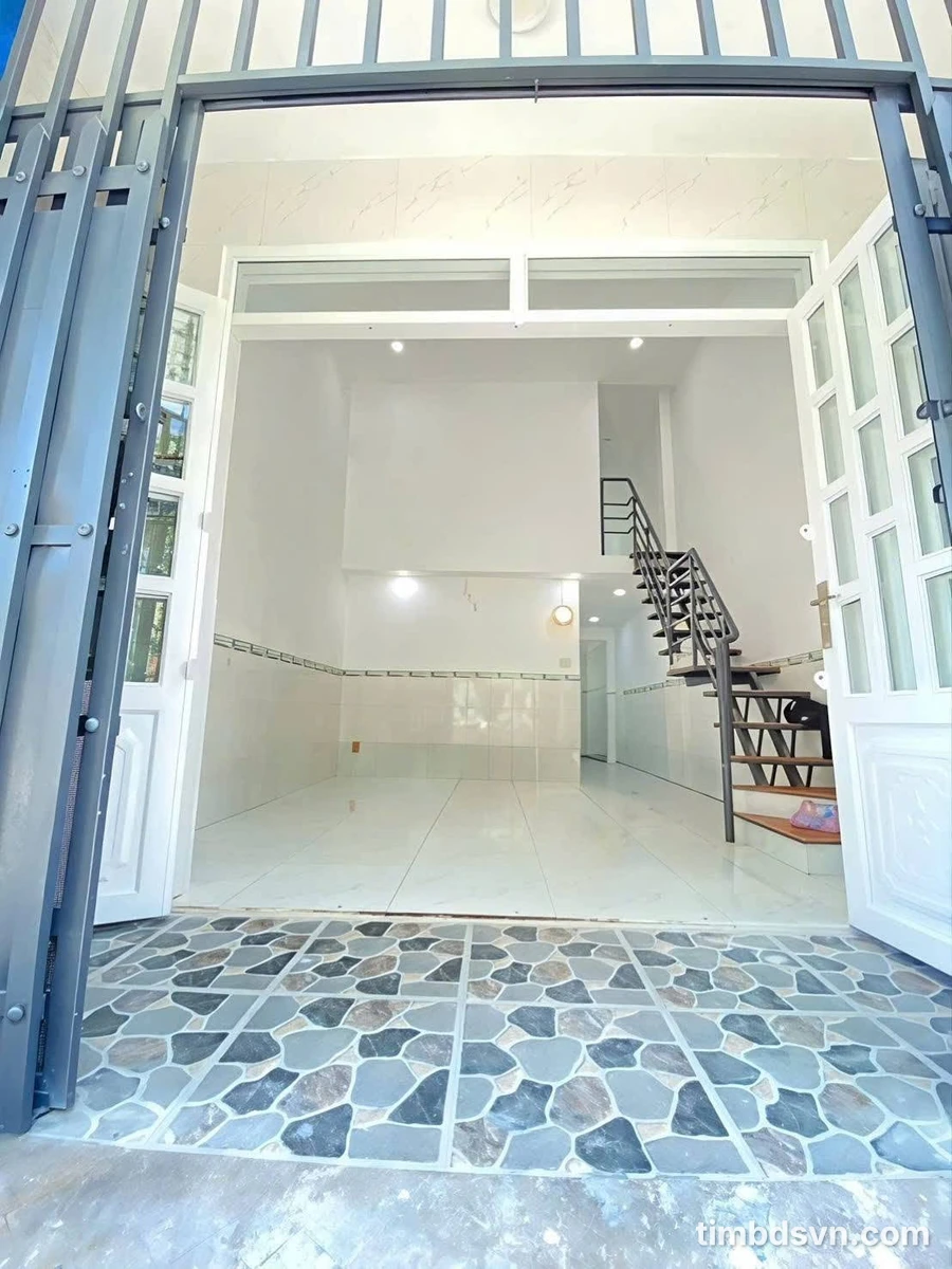 Cho thuê nhà 3PN 2WC hẻm ô tô Đường 8 Linh Xuân 52m² - Ảnh 1