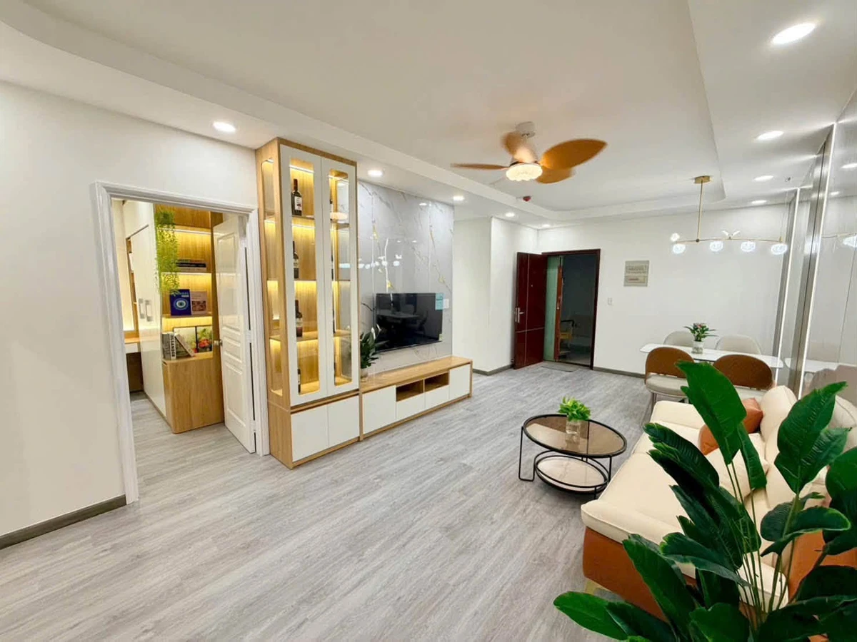 Bán căn hộ 2PN, 71m2, Lotus Garden Đầm Sen, Tân Phú, 3,68 tỷ - Ảnh thu nhỏ 5