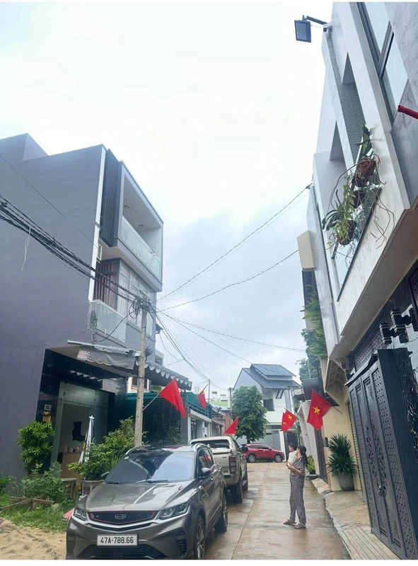 Bán nhà 4PN Buôn Ma Thuột, Đắk Lắk, 107m², 4.9 tỷ