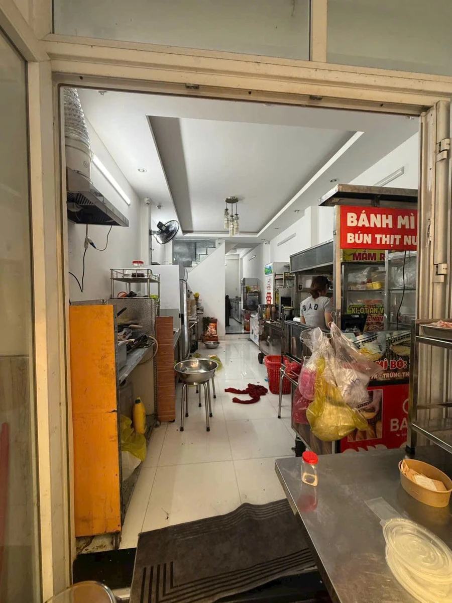 Bán nhà 3 tầng 44,2m² mặt tiền Hoàng Hoa Thám hơn 7 tỷ - Ảnh thu nhỏ 2