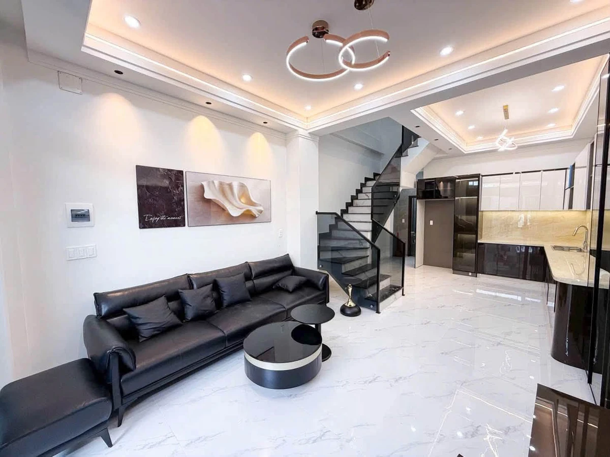 Bán nhà 3 lầu Biên Hoà 190m² 5 phòng ngủ 3 tỷ 990 triệu - Ảnh thu nhỏ 2