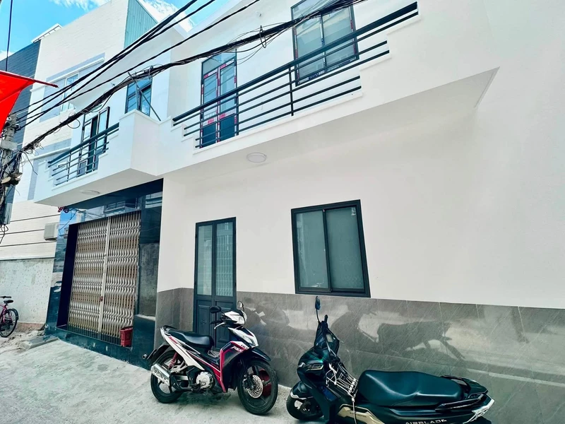 Bán nhà hẻm 2PN 2WC 38m2 Lê Hồng Phong Quy Nhơn