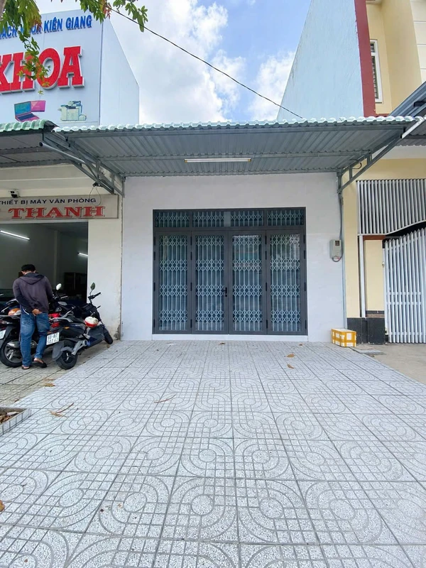 Cho thuê nhà mặt tiền Phạm Hùng Rạch Giá 100m² 7 triệu/tháng