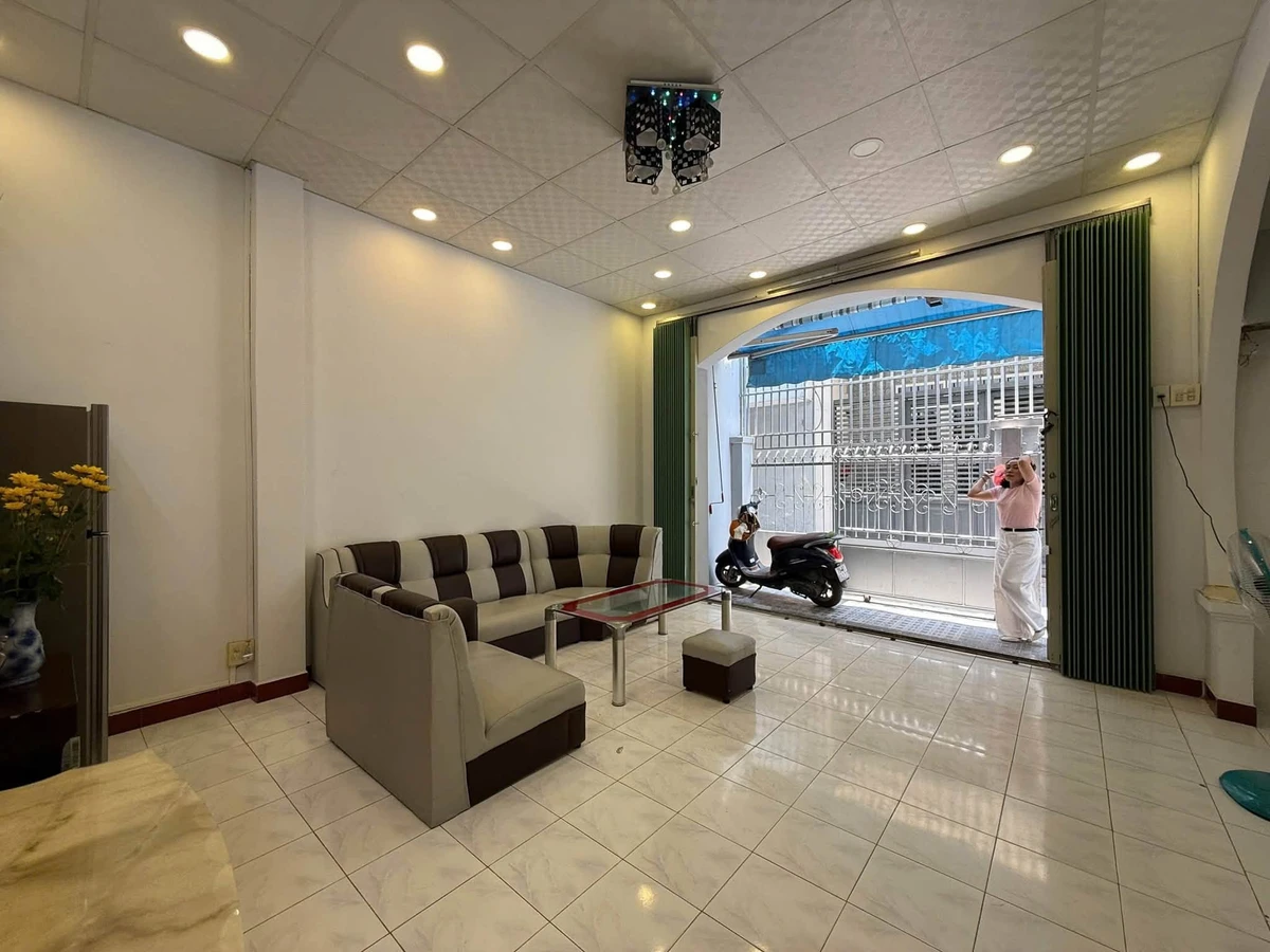Bán nhà Nha Trang 5.7 tỷ, 3PN, 77.9m² - Ảnh 1