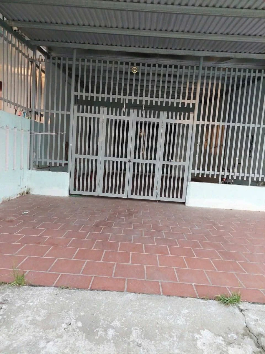 Cho thuê nhà 120m2 Phạm Văn Đồng Huế 6 triệu/tháng - Ảnh 1