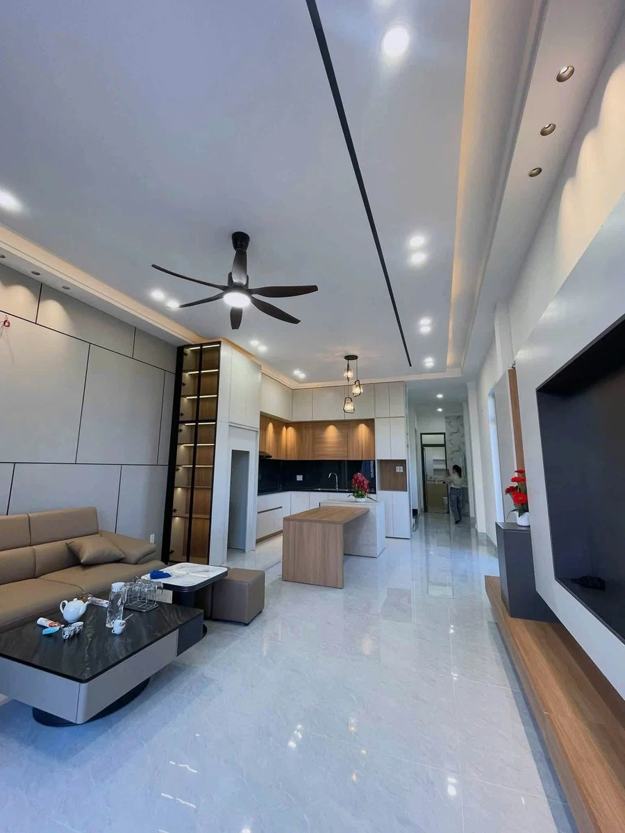 Bán nhà mặt tiền Lý Chính Thắng Pleiku, 217m², 4PN, 3.18 tỷ - Ảnh thu nhỏ 3