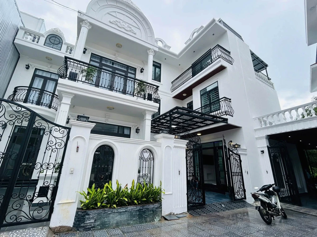 Nhà 3 tầng full nội thất 100m², 4 phòng ngủ ở Huế - Ảnh thu nhỏ 5