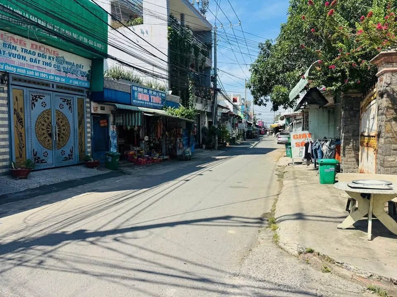 Bán nhà sổ riêng 168m² KP5 Long Bình Bình Chánh