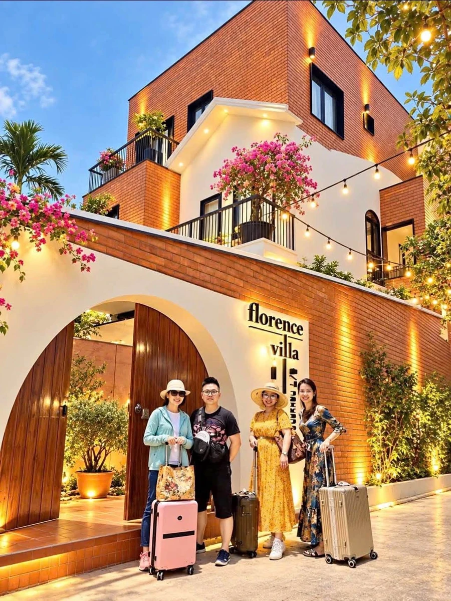 Bán homestay 225m² 6 phòng Phố Tây Huế, Huế 19 tỷ - Ảnh thu nhỏ 2