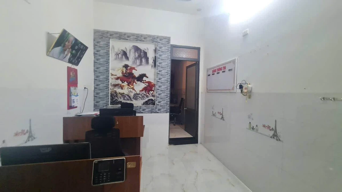 Bán nhà 4 tầng 117,1m2, 3PN, hẻm 3m đường Trạng Quỳnh, Quy Nhơn giá 3 tỷ - Ảnh thu nhỏ 2