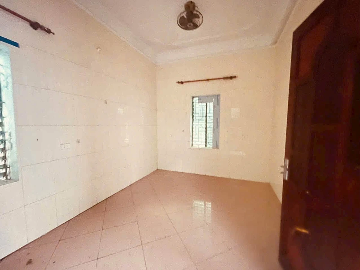 Bán nhà 2 tầng lô góc 107m² mặt tiền 6m giá 6,5 tỷ - Ảnh thu nhỏ 3