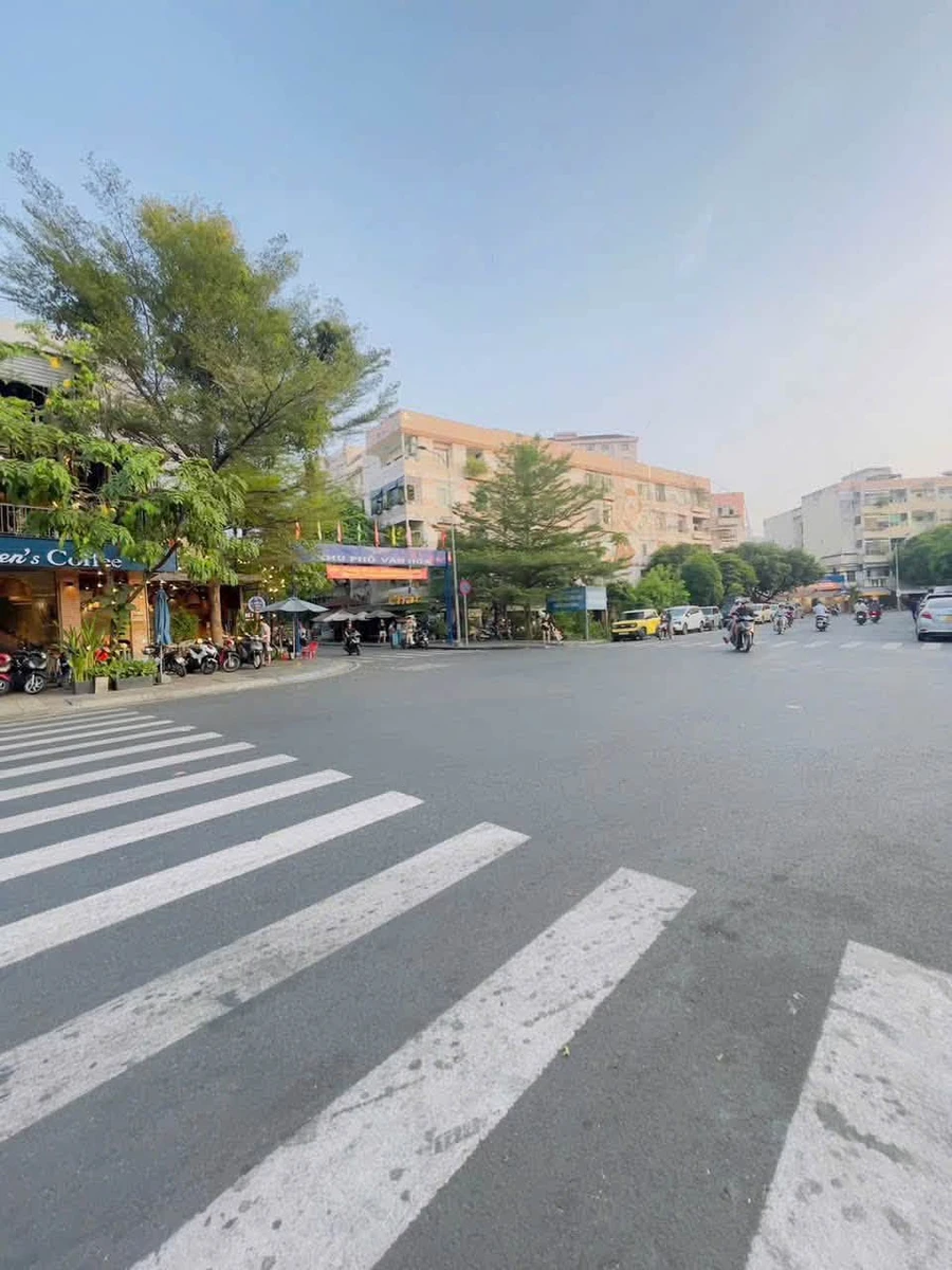 Bán nhà 2PN Khánh Hội Q.4, 71.76m2, 5 tỷ - Ảnh thu nhỏ 4