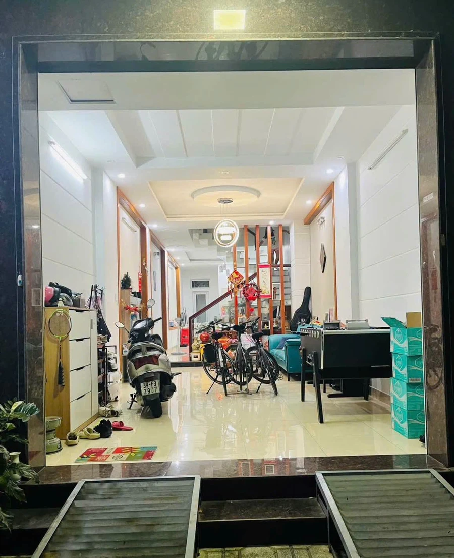 Bán nhà 1 trệt 3 lầu 300m² Võ Thị Sáu, Biên Hoà, 8 tỷ - Ảnh thu nhỏ 2