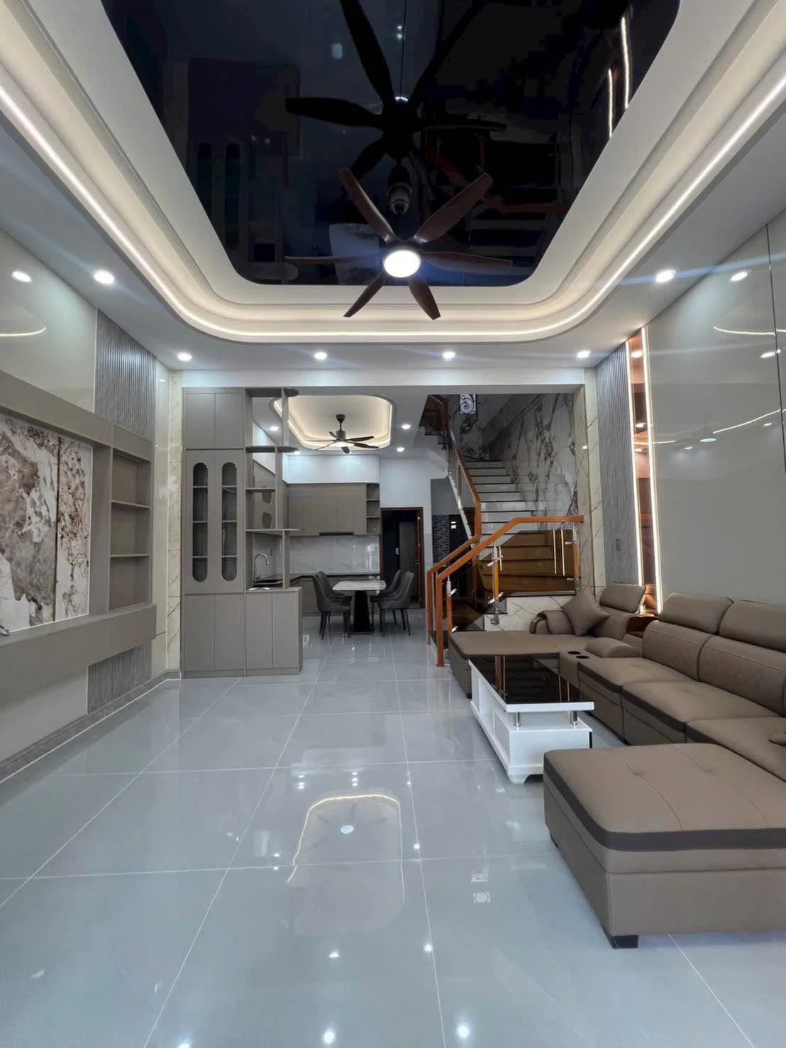 Bán nhà 1 trệt 1 lầu 3 phòng ngủ, 156m², 3 tỷ 850 tại Phường Bửu Hòa - Ảnh 1