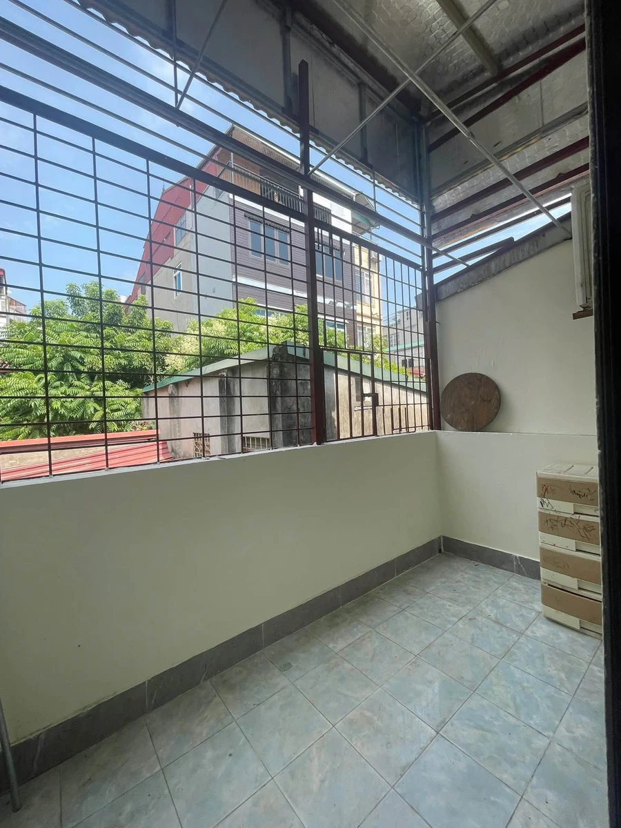 Cho thuê nhà 3 phòng ngủ 80m2 Hồ Tùng Mậu 10 triệu/tháng - Ảnh thu nhỏ 4
