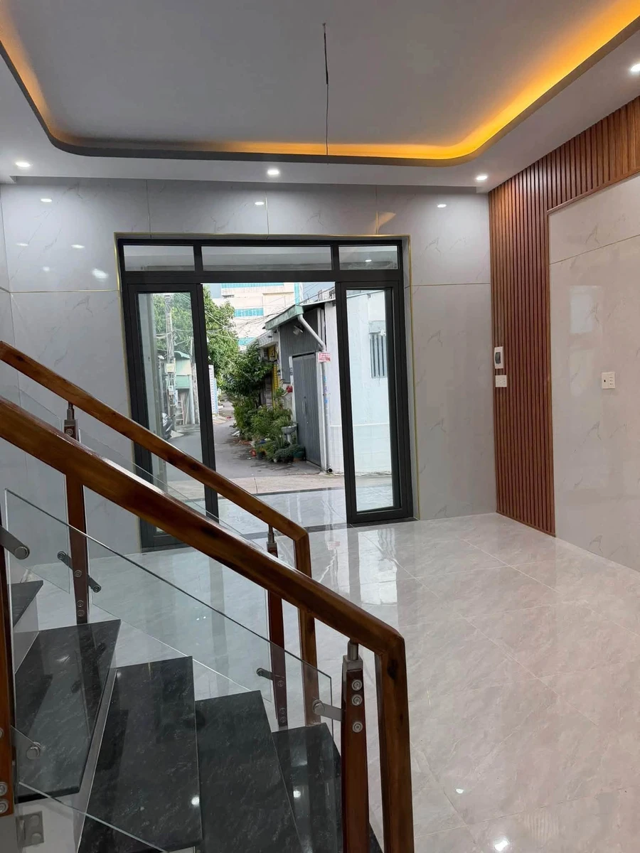Bán nhà 1 trệt 1 lầu 61m2, 3 phòng ngủ, phường Quang Vinh, Biên Hòa - Ảnh thu nhỏ 2