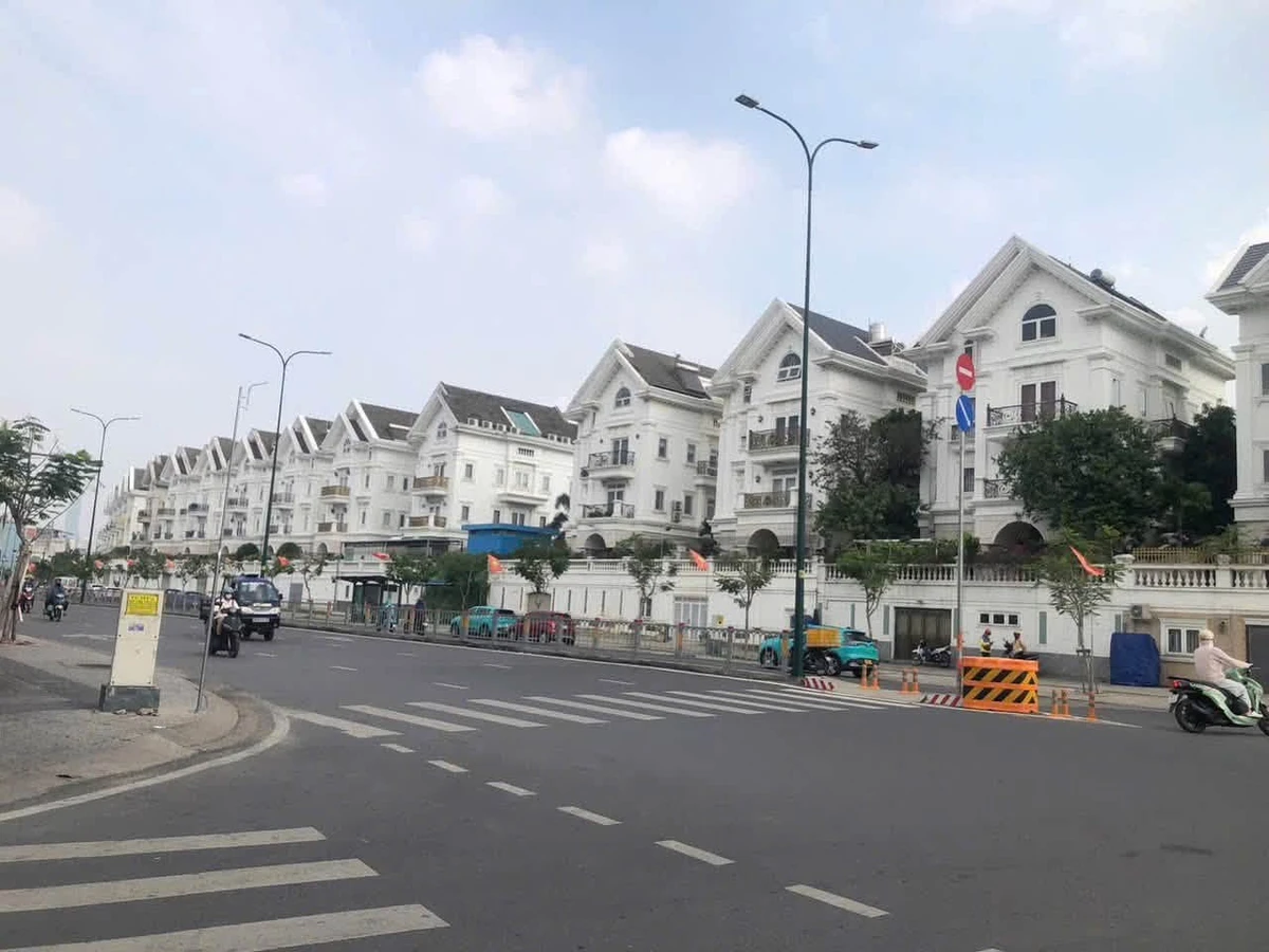 Bán nhà mới hẻm xe hơi 64m2, 7PN, thang máy, gần E-Mart Phan Văn Trị, Gò Vấp - Ảnh 1