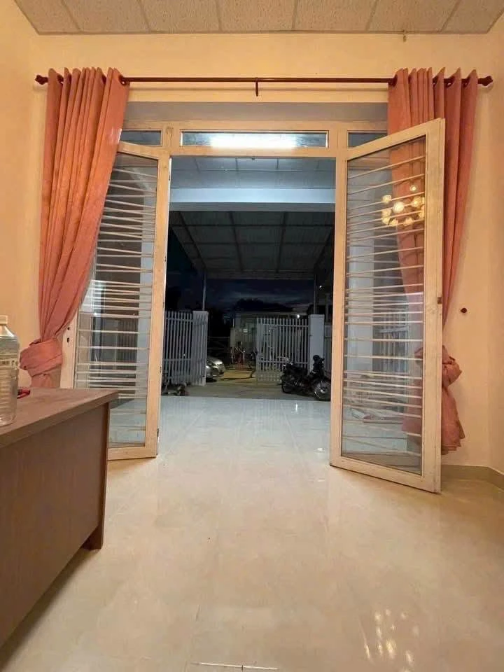 Bán nhà hẻm 32 Bời Lời Ninh Sơn, 186m², 1,3 tỷ - Ảnh 1