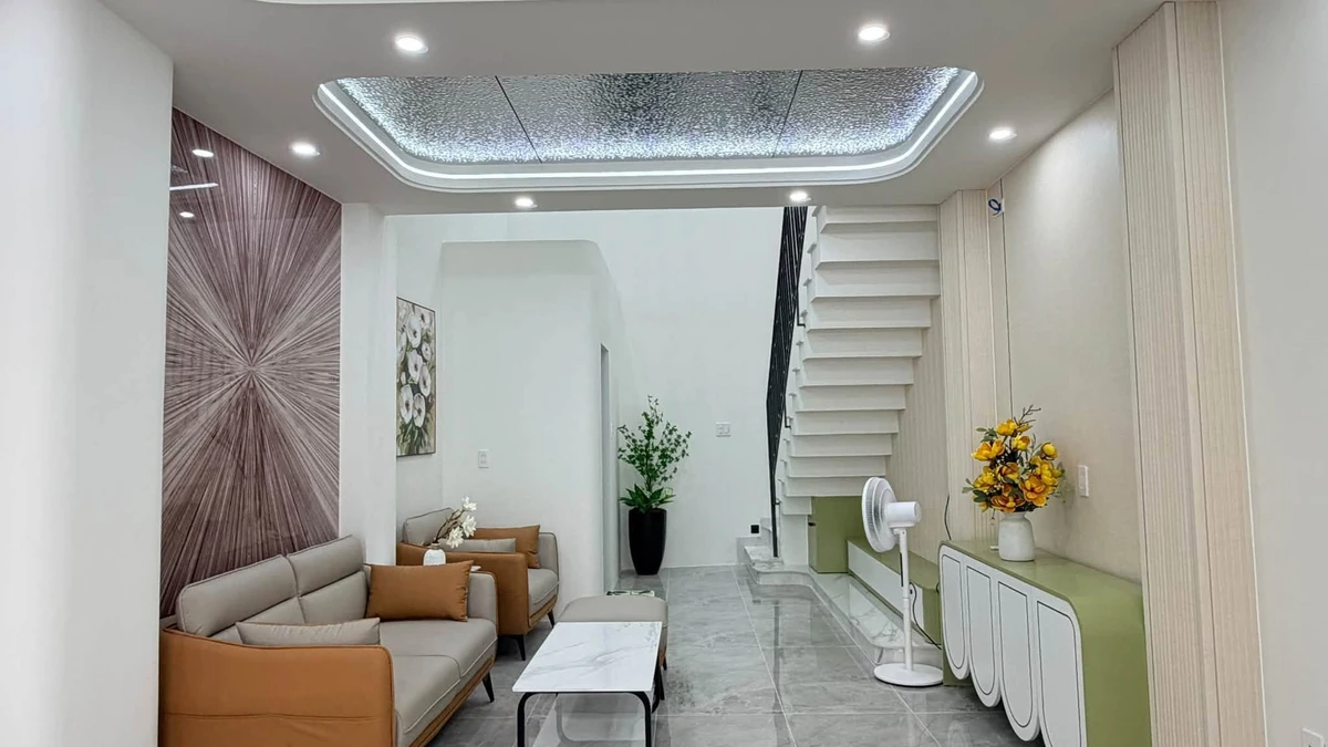 Bán nhà 1 trệt 1 lửng 2 lầu 3PN full nội thất hẻm 4,5m Phạm Văn Chiêu, Gò Vấp - Ảnh thu nhỏ 2