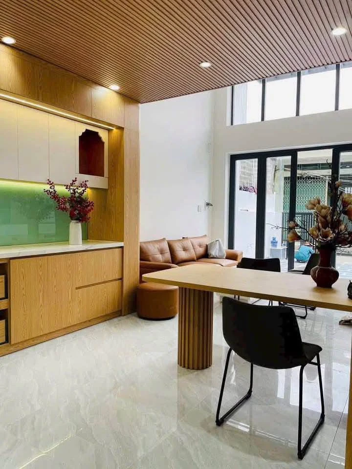 Bán nhà hẻm 90m² 3 phòng ngủ Trần Bình Trọng, Quảng Ngãi - Ảnh thu nhỏ 2