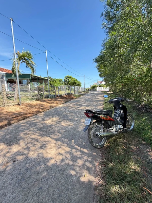 Bán đất Ninh Tân Ninh Hoà 200m2 sát DT5 giá 299 triệu