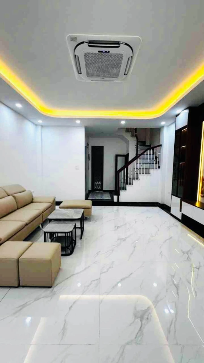Bán nhà 6 tầng 59m2, mặt tiền 4,8m, 3 phòng ngủ khép kín tại Đội Nhân, Ba Đình, Hà Nội - Ảnh 1