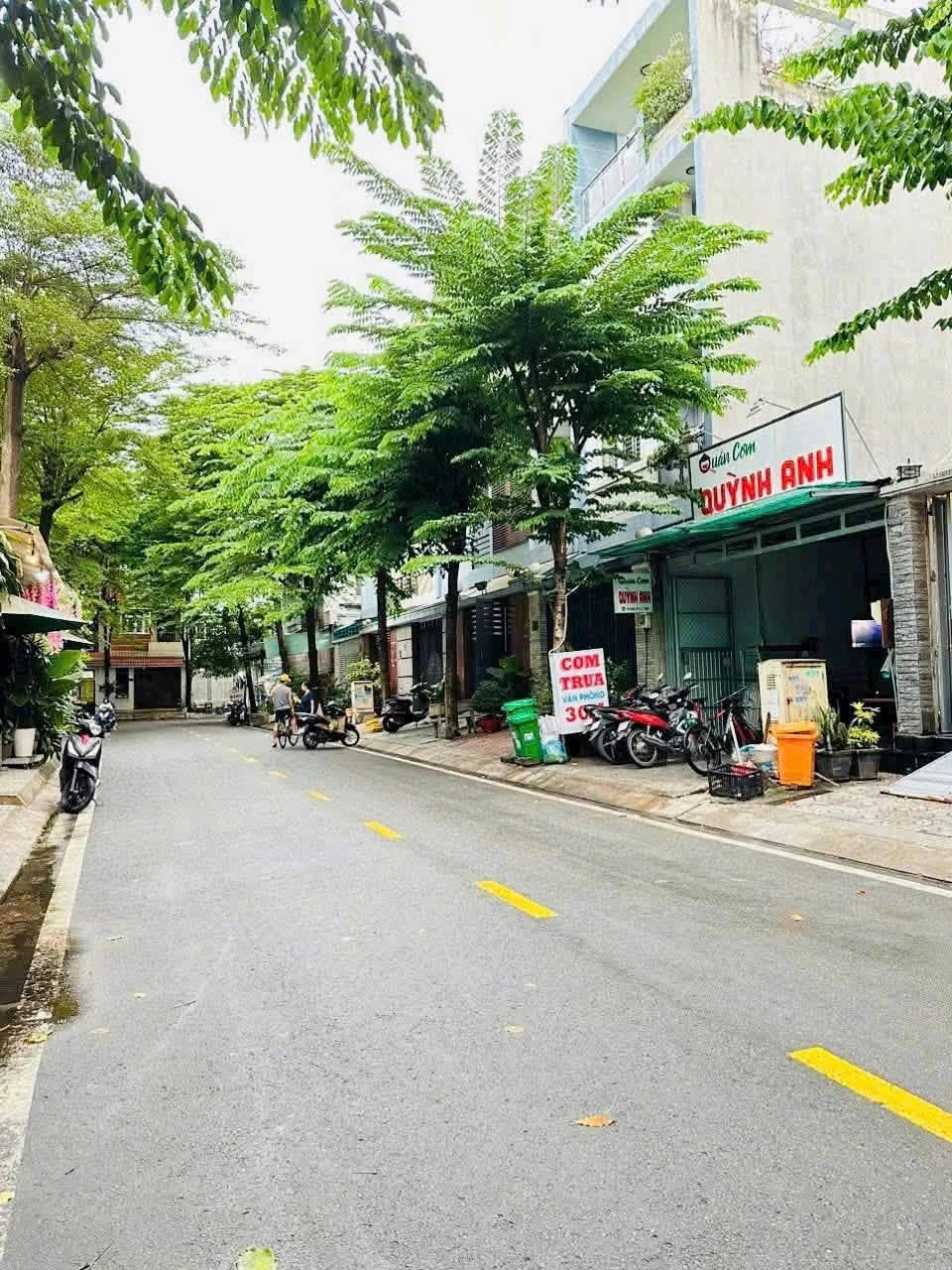 Bán nhà mặt tiền 106m² 1 trệt 3 lầu Hiệp Bình Phước - Ảnh 1
