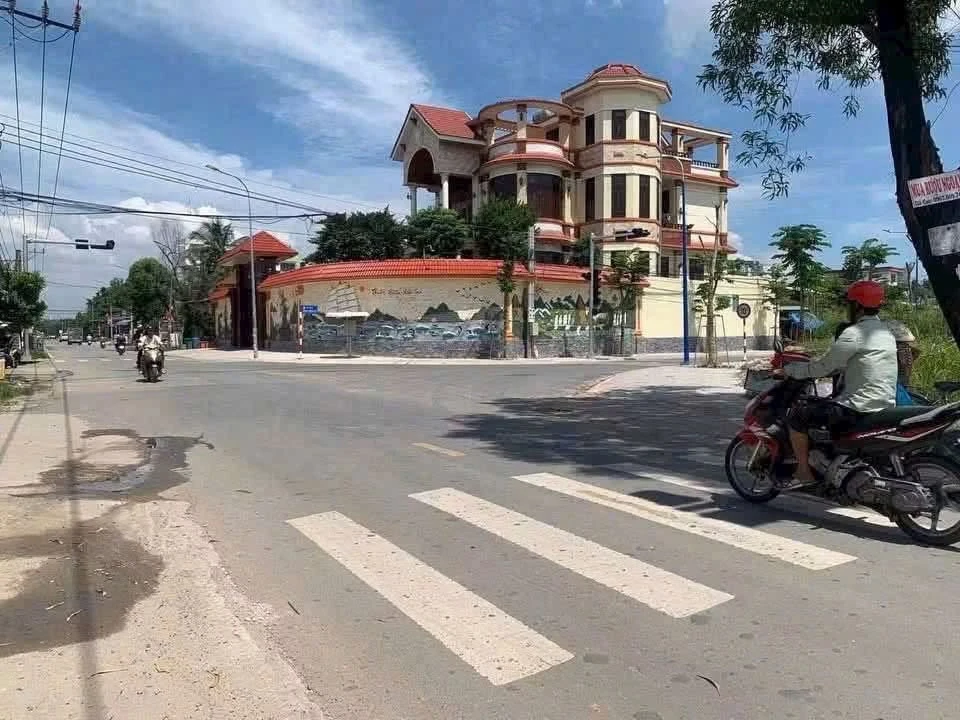 Bán đất 111m2 Bình Nhâm gần Visip 1, 2 tỷ 6 - Ảnh 1