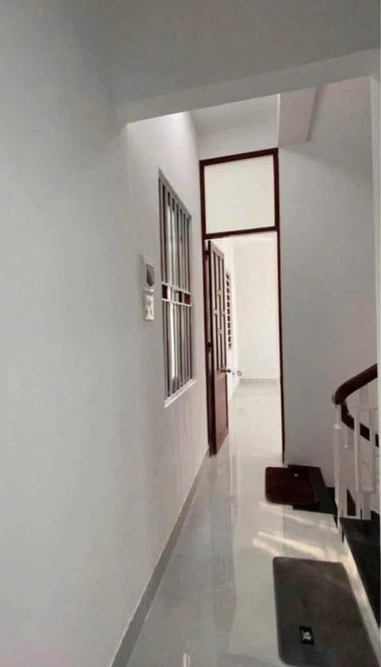 Bán nhà 3 tầng 4 phòng ngủ 110m2 Ngô Mây Quy Nhơn - Ảnh thu nhỏ 5