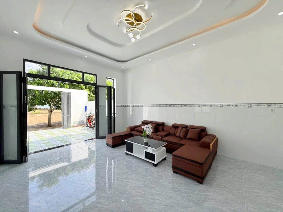 Bán nhà mới 96m² tặng nội thất tại Mỹ Lộc, 1 tỷ 450tr - Ảnh thu nhỏ 3