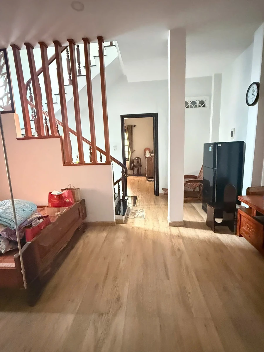 Bán nhà mặt tiền Quảng Đức 97,8m² 3 phòng 9,5 tỷ - Ảnh thu nhỏ 5
