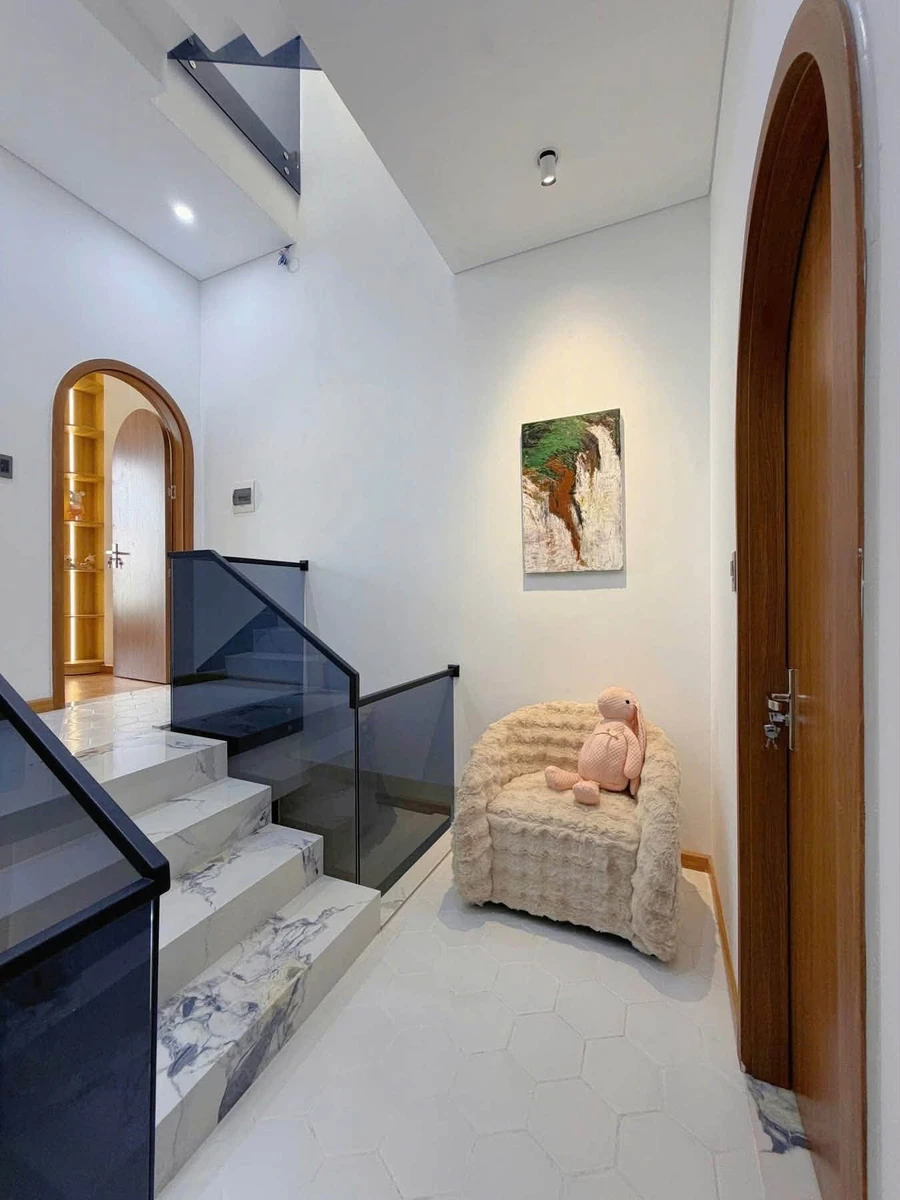 Bán nhà 3 tầng 76.5m2 Hải Châu - Ảnh thu nhỏ 5