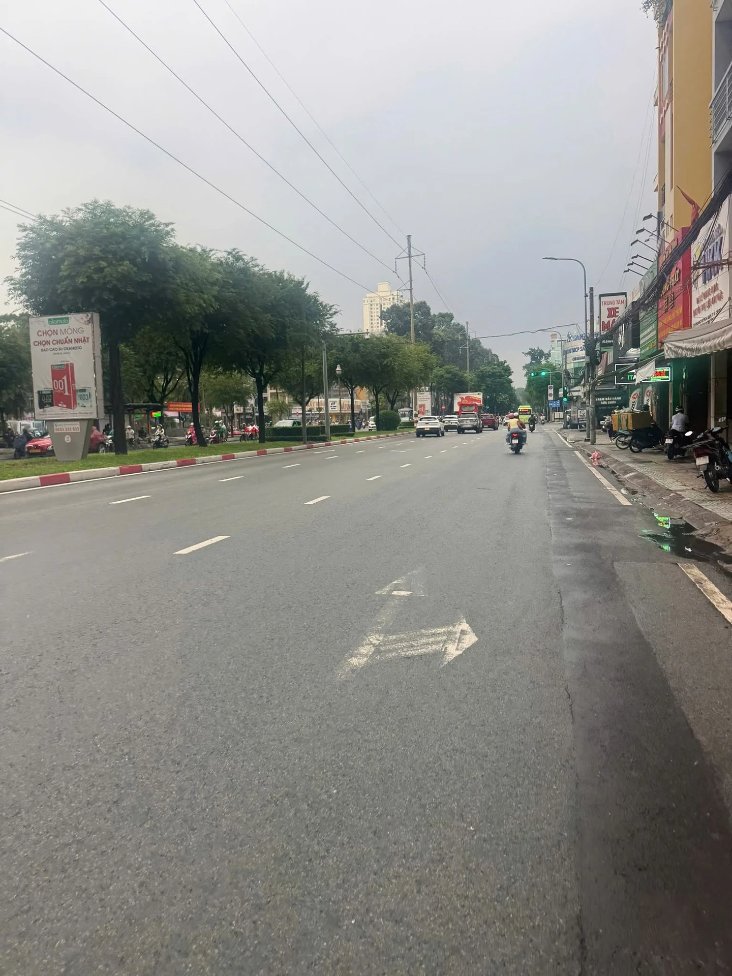 Bán nhà 3 tầng 6 phòng ngủ 56 m² Quận 5, gần mặt tiền - Ảnh 1