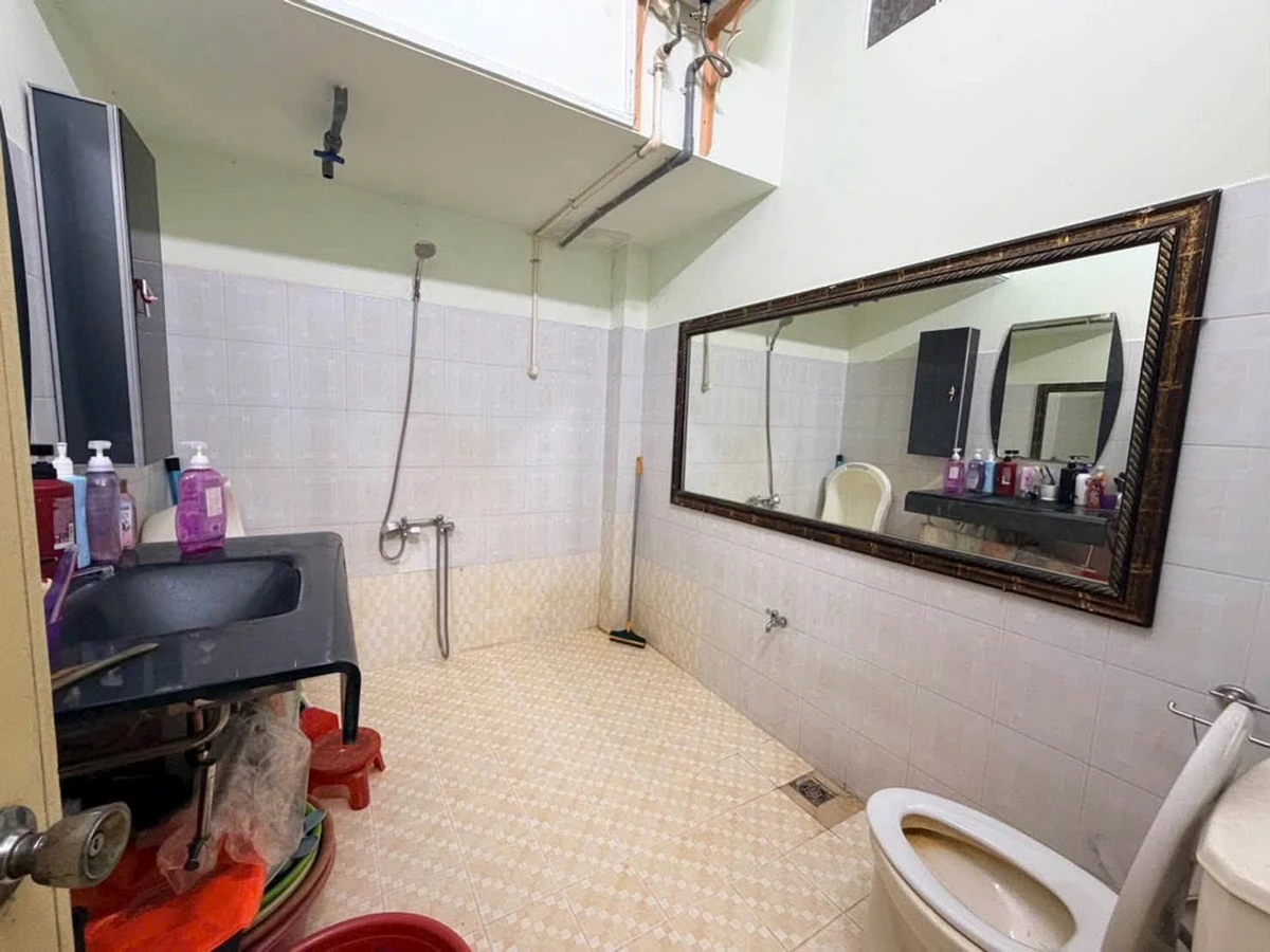 Bán nhà 3 tầng 48m2 gần đường Ngô Tất Tố, Bình Thạnh giá hơn 6 tỷ - Ảnh thu nhỏ 4