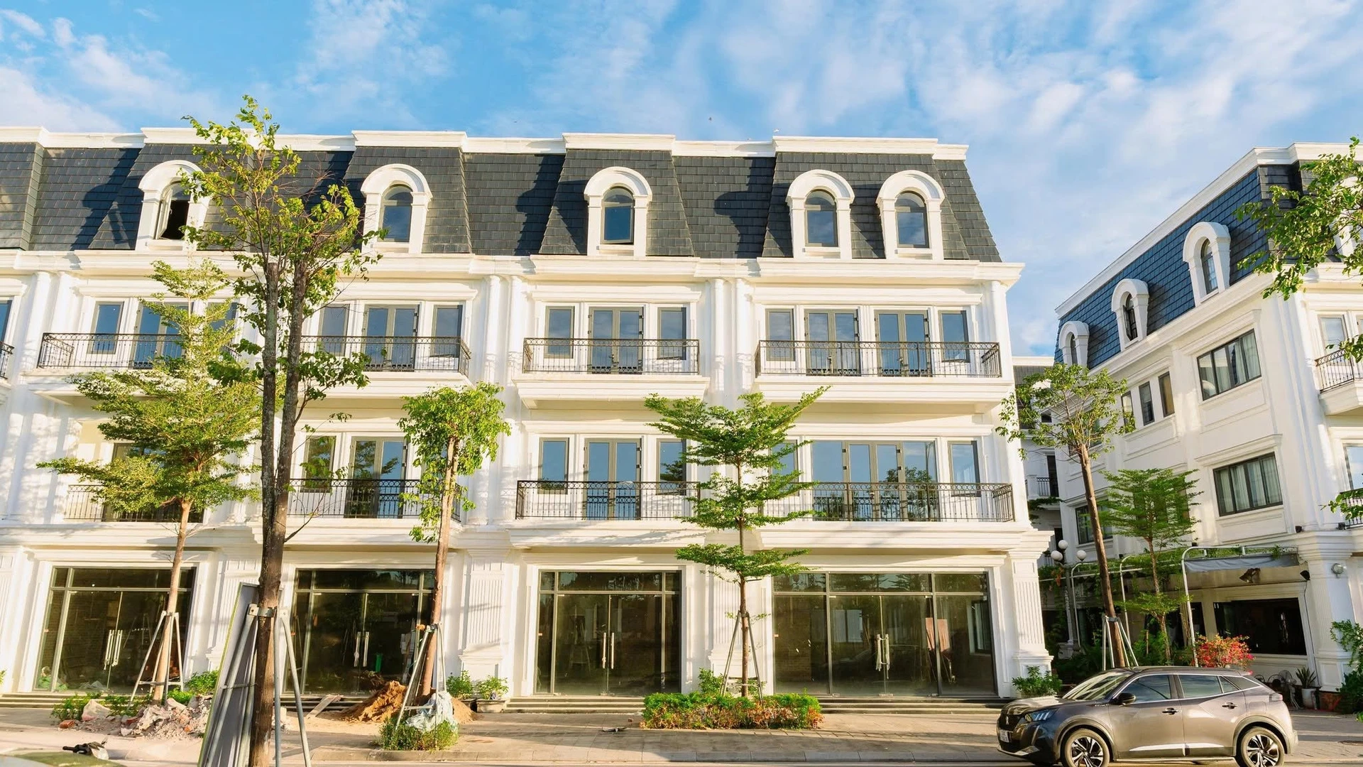 Bán shophouse 4 tầng mặt tiền Võ Nguyên Giáp, đất 132m², trung tâm TP Huế - Ảnh 1