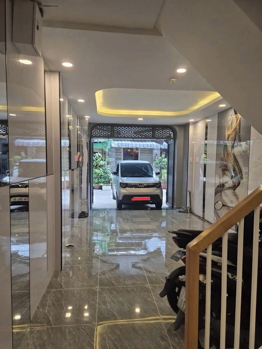 Bán nhà 3 tầng 45m2, 3PN, đường 8m gần vòng xoay Cây Gõ, Quận 11 - Ảnh thu nhỏ 2