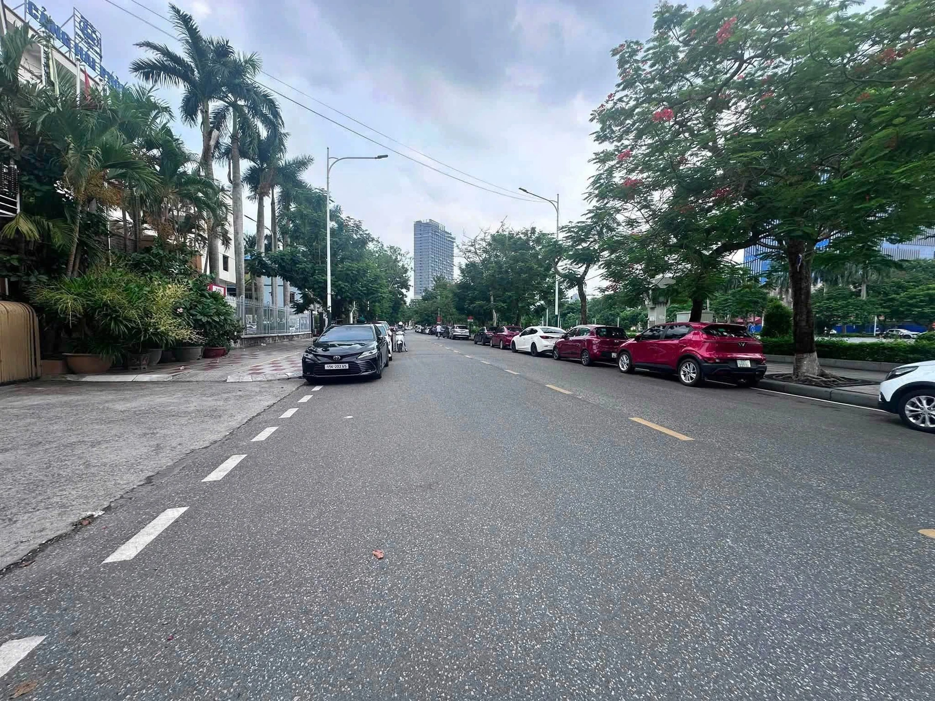 Bán nhà phố Trần Phú 34m2, 3 phòng ngủ, giá 2,38 tỷ, gần ngã tư Điện Biên Phủ - Ảnh 1