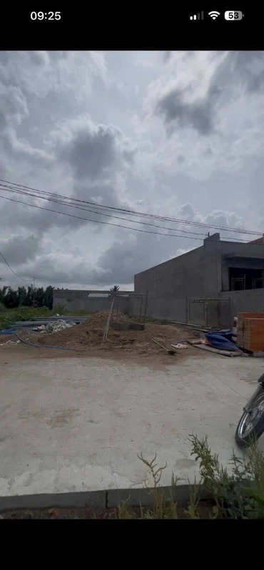 Bán đất lô lọt khe 110m2 giá 1 tỷ 400 triệu tại Tân Bửu, Bến Lức, Long An