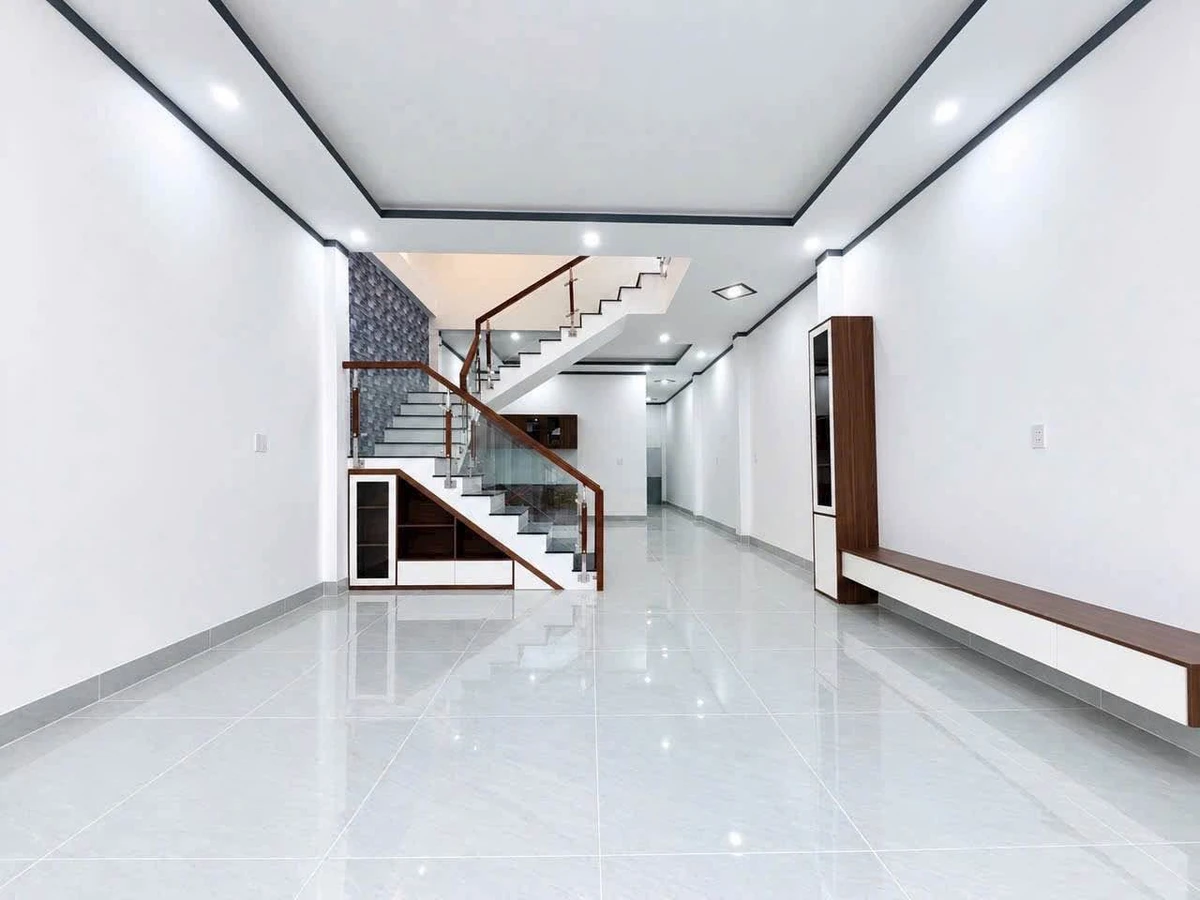 Bán nhà 4PN Biên Hoà 105m² gần Đồng Khởi 2,15 tỷ - Ảnh thu nhỏ 2