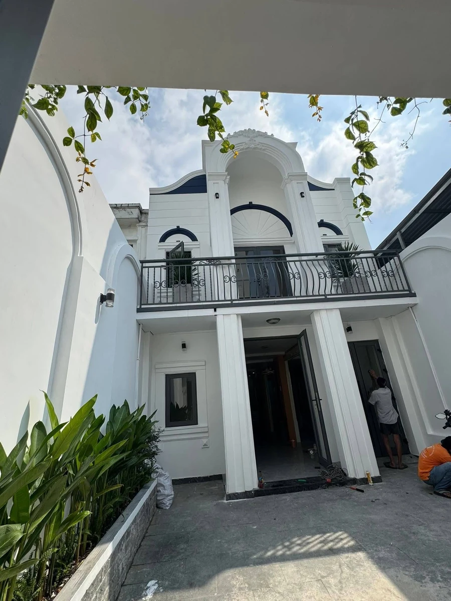 Bán nhà mặt tiền Nguyễn Đức Thiệu 120m2, 3PN, giá 6,9 tỷ, phường Dĩ An - Ảnh thu nhỏ 2