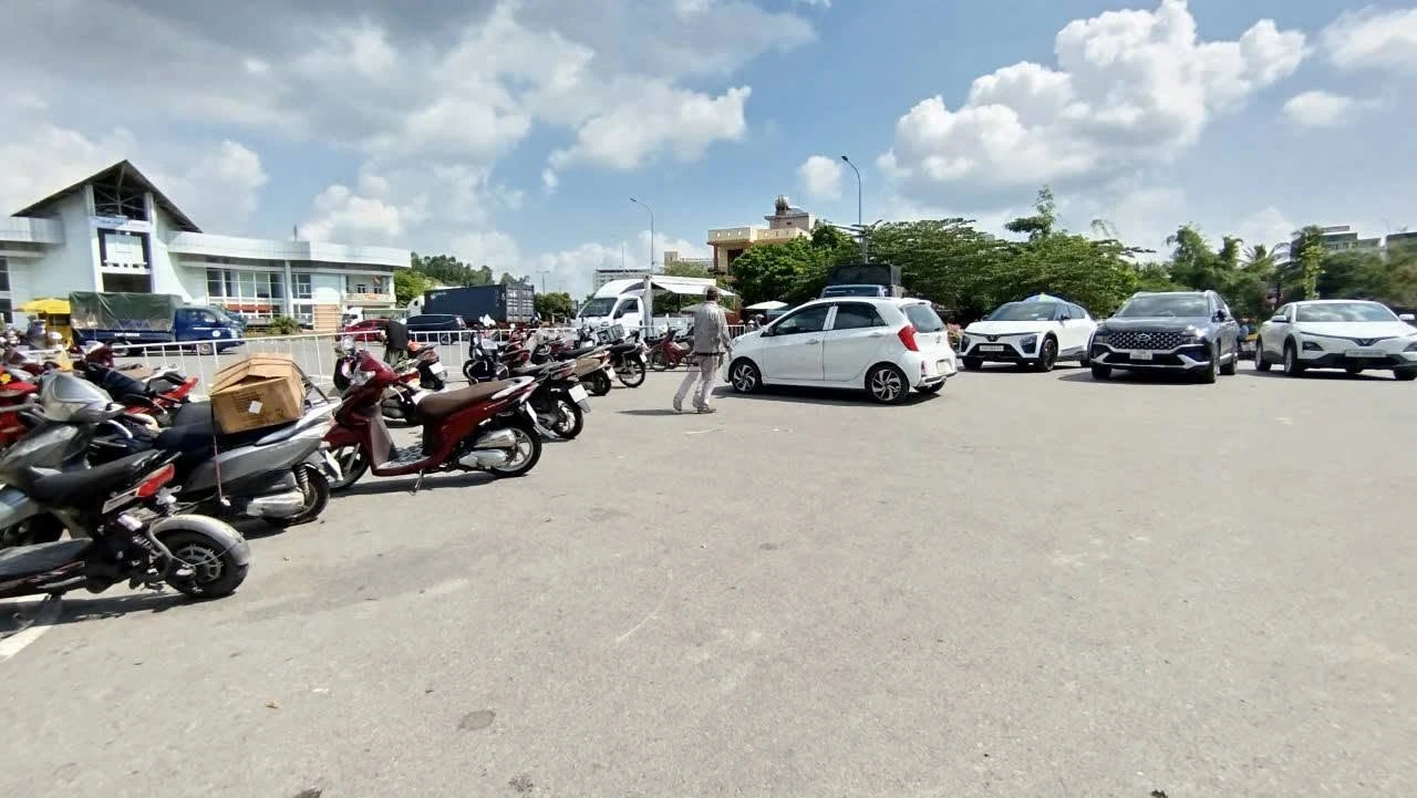 Bán đất phố Ngô Gia Tự, Hạ Long, 275m², giá hơn 1 tỷ - Ảnh 1