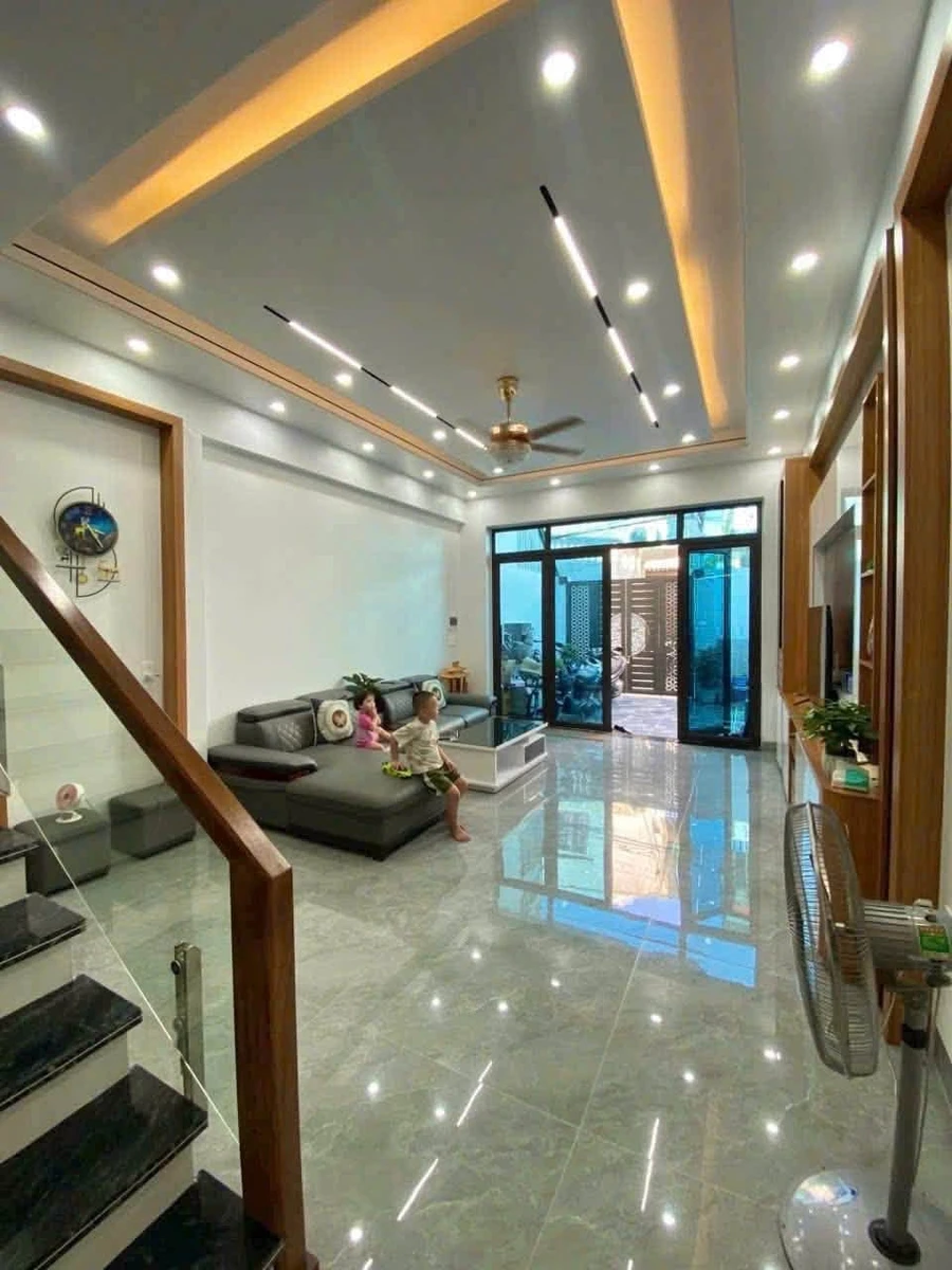 Bán nhà 3 tầng 82,6m² Bình Lộc Tân Bình - Ảnh thu nhỏ 2
